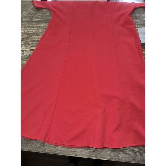Donna Morgan Midi Red Dress. Size 12. Polyester And Spandex. NWT. 6 - Picture 3 of 10